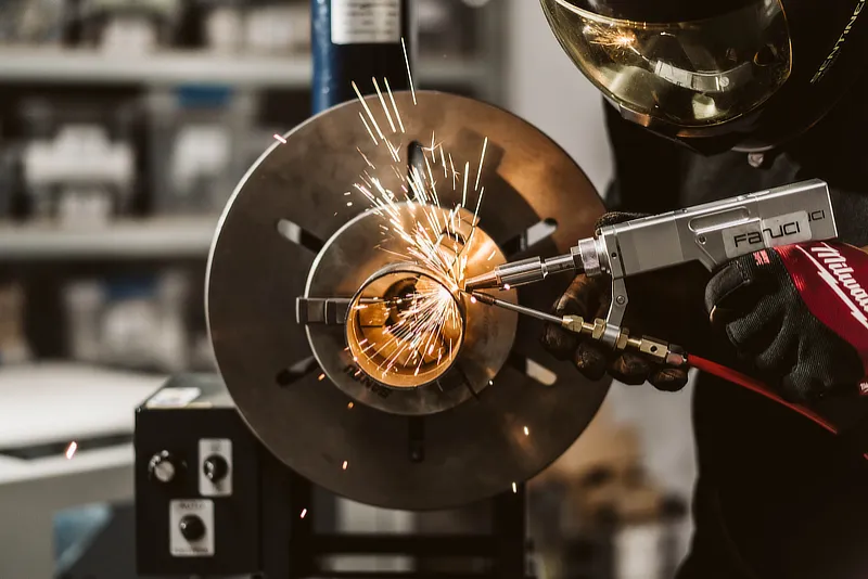 Aparate de sudură cu laser Fanuci